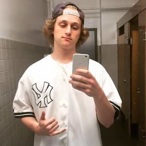 Meet your Posher, Grant